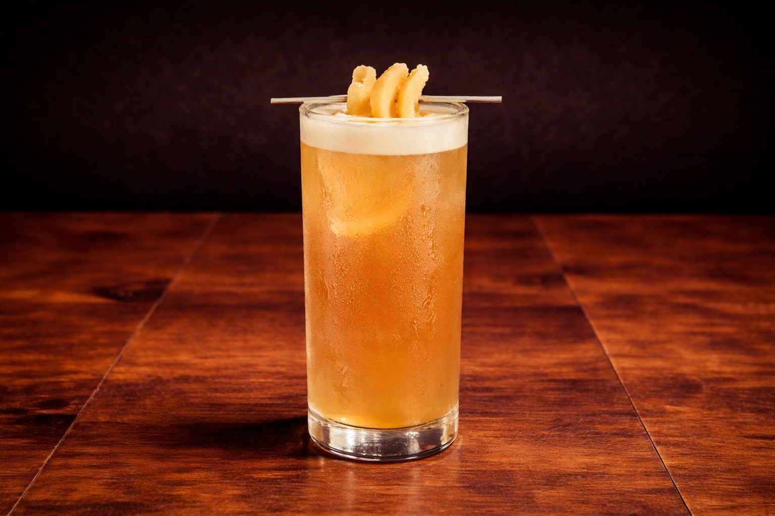 Dark & Pineapple Stormy
